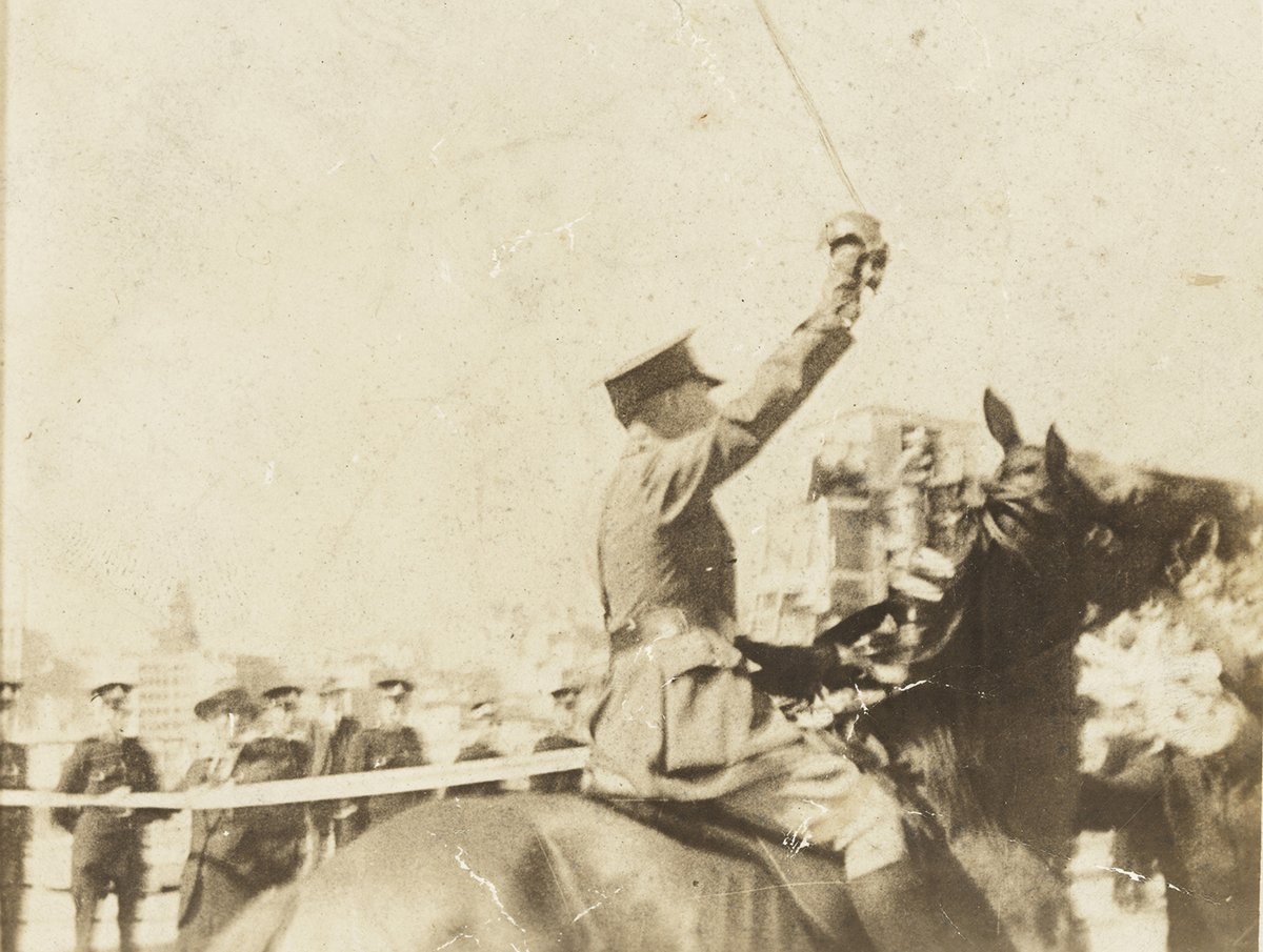 Wr Opening Habrour Bridge de Groot 19.03.1932 01, Sydney Harbour