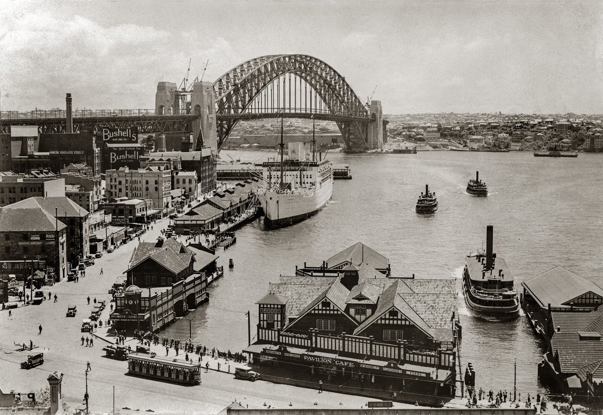 Circular Quay and the overseas passenger terminal Sydney 1932 (c. 1932)