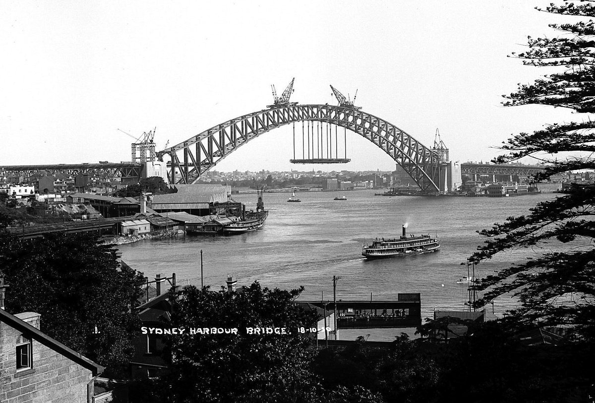 Sydney ferries KOOMPARTOO and KAI KAI in Lavender Bay 18 October 1930
