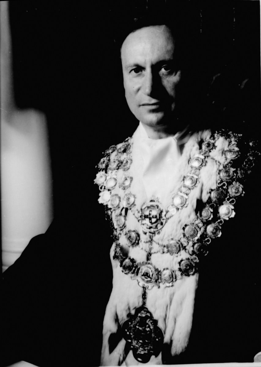 Leo Weiser Port, Lord Mayor of Sydney 1975-1978 (1975–78)