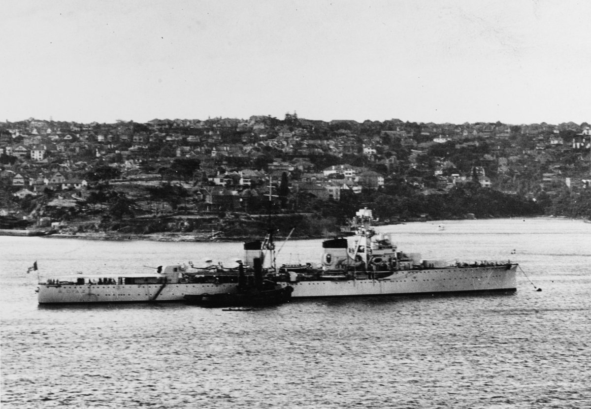 Italian light cruiser Armando Diaz on a visit to Sydney Oct 27th 1934