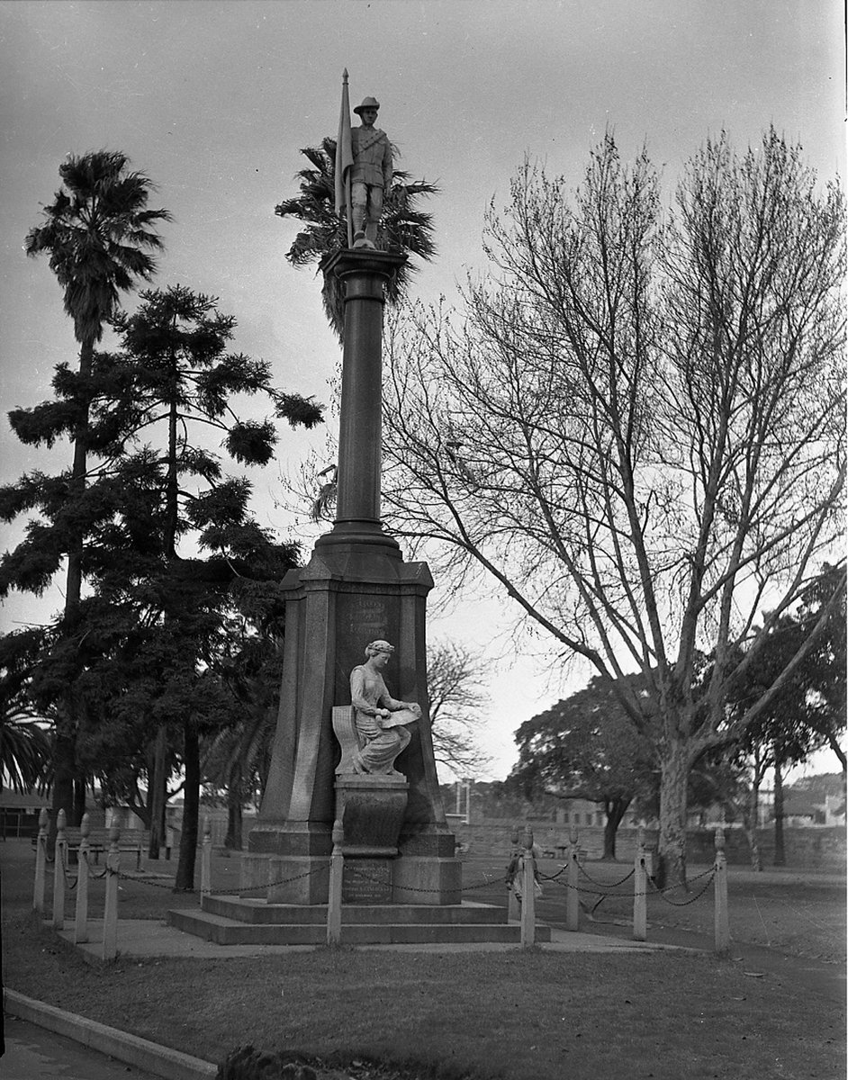 Redfern War Memorial, Redfern Street Redfern Park, 1954