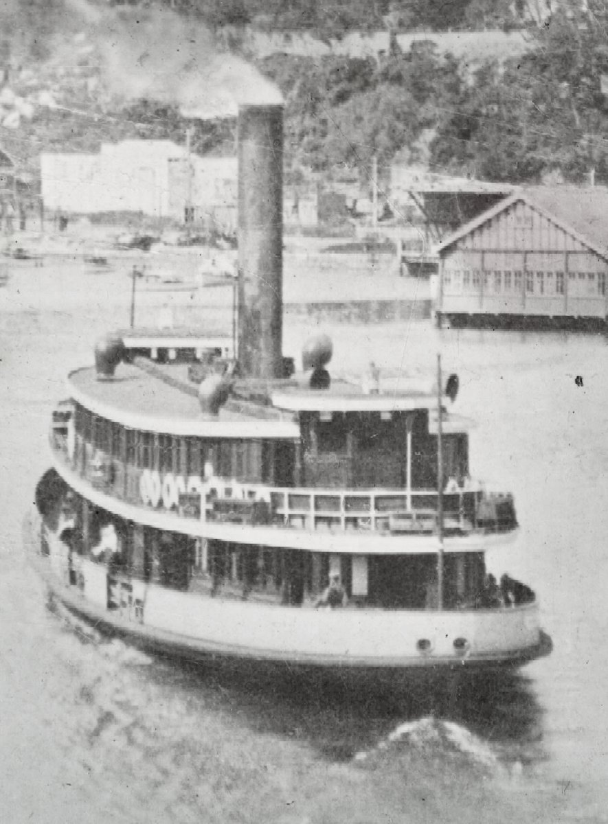 Sydney ferry KANANGRA or KIRAWA approaching Mosman Bay ferry wharf (1912–17)