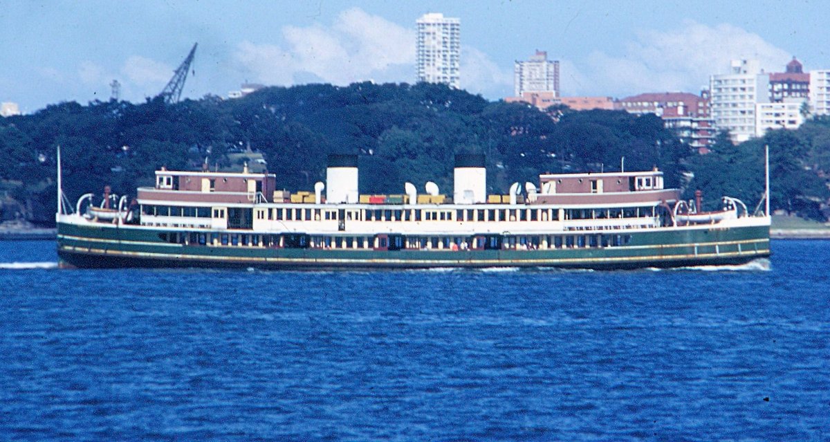 Sydney ferry BELLUBERA (1973)
