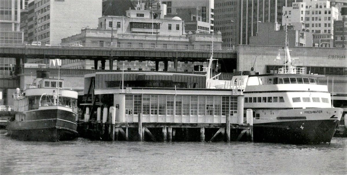 Sydney ferries BARAGOOLA and FRESHWATER, Circular Quay (1982)