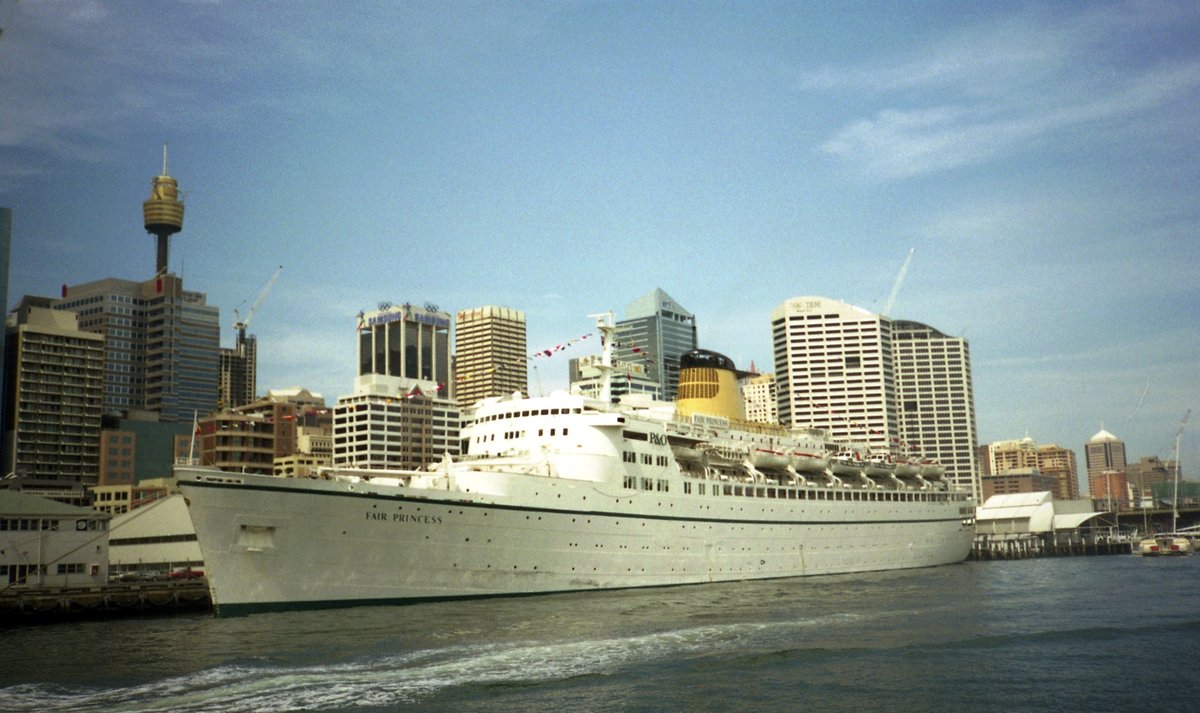 Passenger Cruise Liner Fair Princess at Darling Harbour (1999)