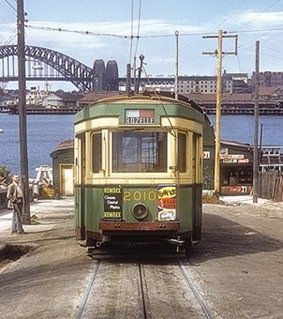 Rozelletram, Balmain (1951)