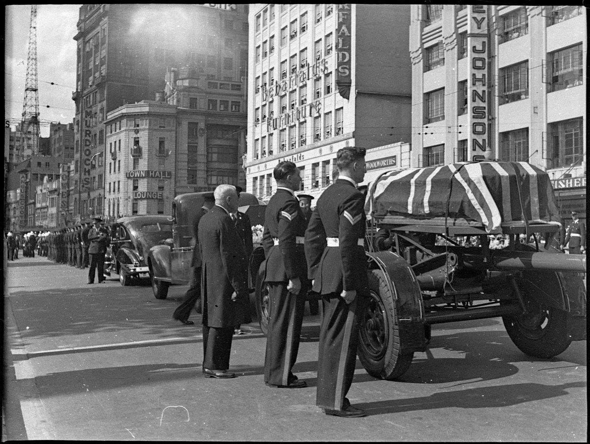 Billy Hughes' funeral 1952 SLNSW V1-FL1417842, Sydney