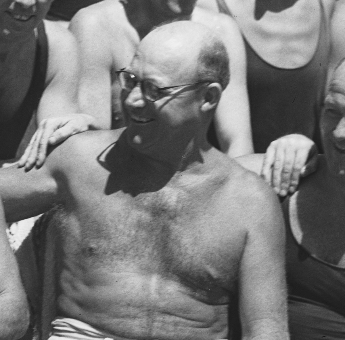 Harry Hay 1942, Manly
