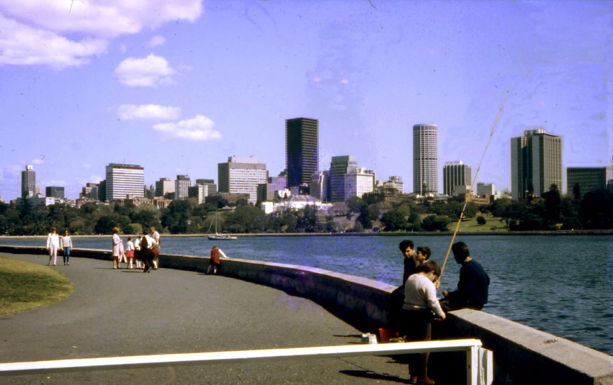 68-075 Farm Cove Sydney 1968, Sydney city centre