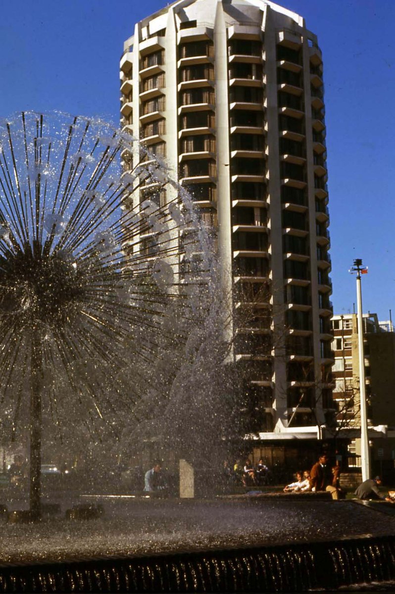 69-2275 Gazebo Hotel Kings Crossy Sydney Australia 1969