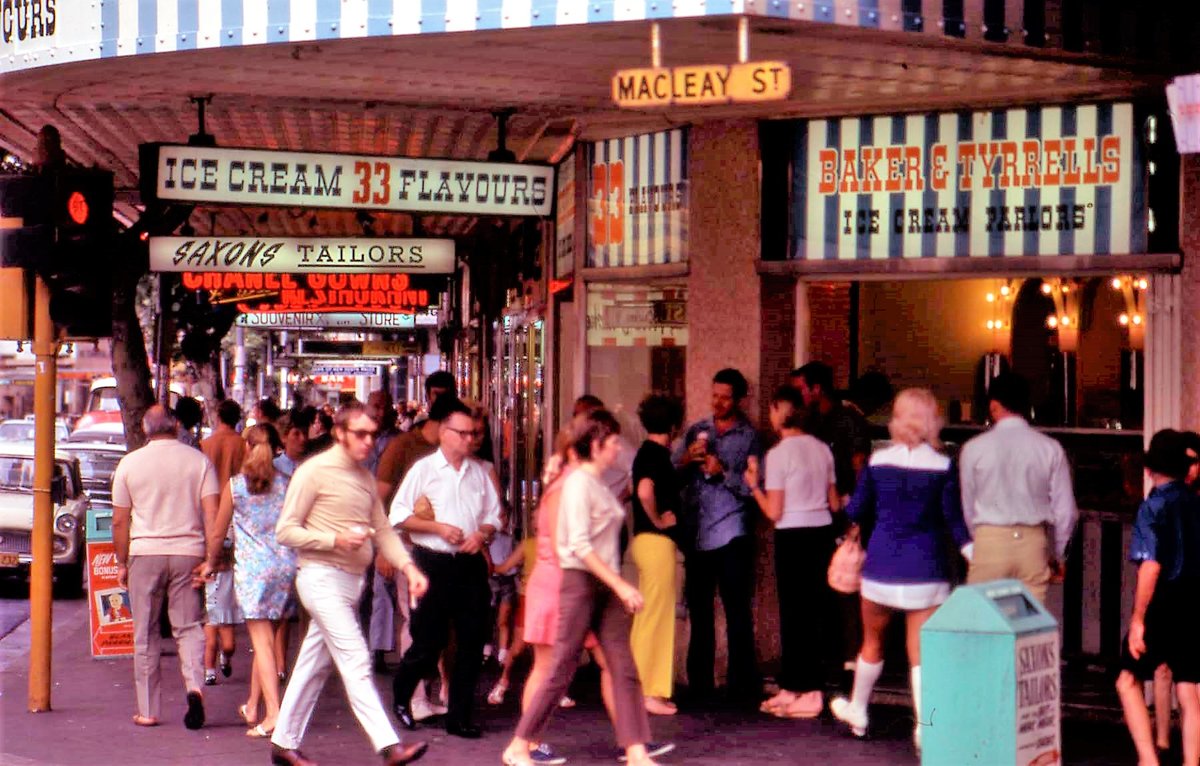 70-631 Kings Cross, Sydney 1970