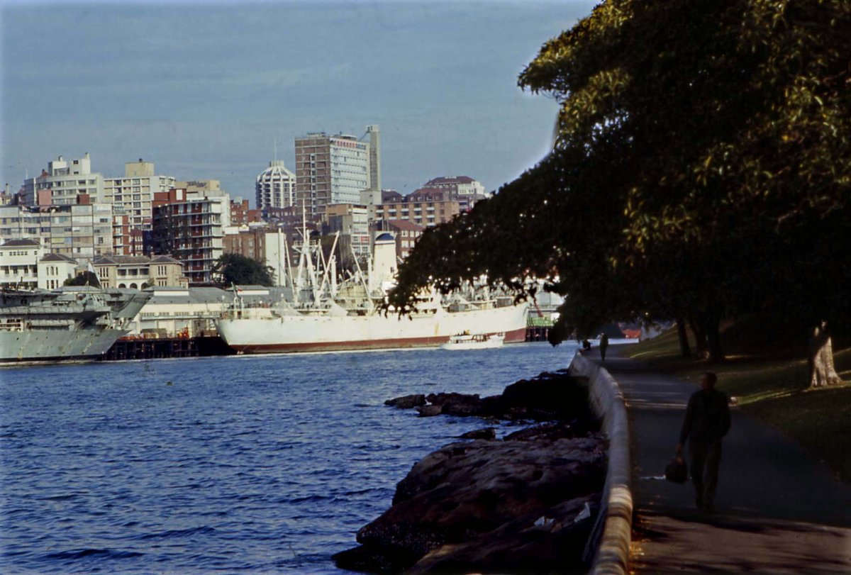 70-754 Woolomoloo Harbour, Sydney 1970, Sydney Harbour