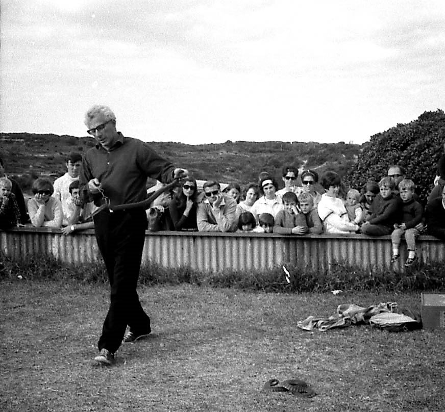 68-06 La Perouse 4 Sydney1968
