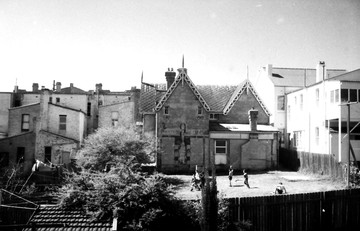 69-09 Napier Street 433a, Sydney, Australia 1969