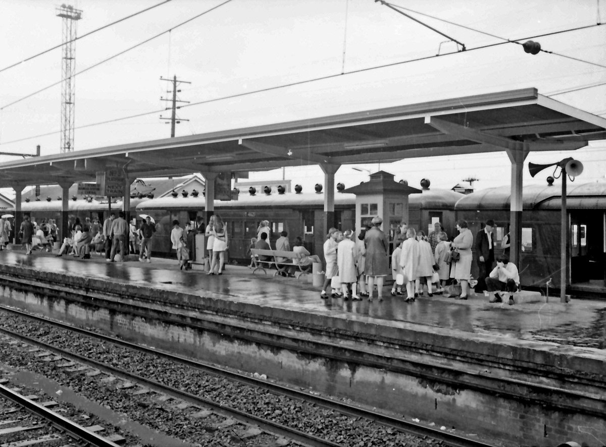 69-12 542 Hornsby, Sydney, Australia 1969