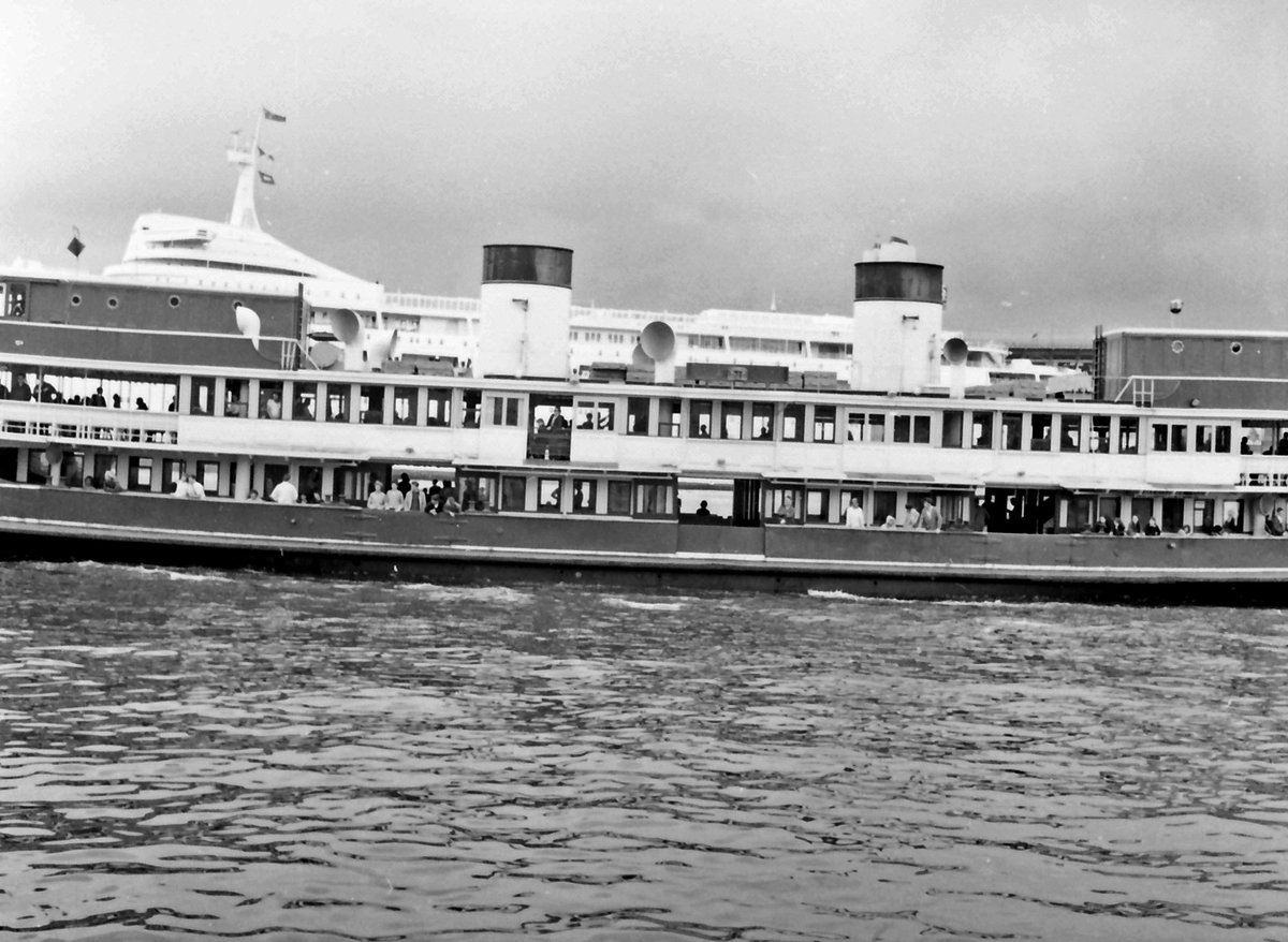 69-12 550 Circular Quay, Sydney, Australia 1969