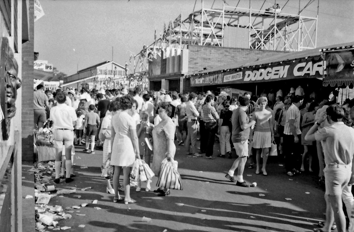 70-4 15 Royal Easter Show, Sydney, Australia 1970, Moore Park
