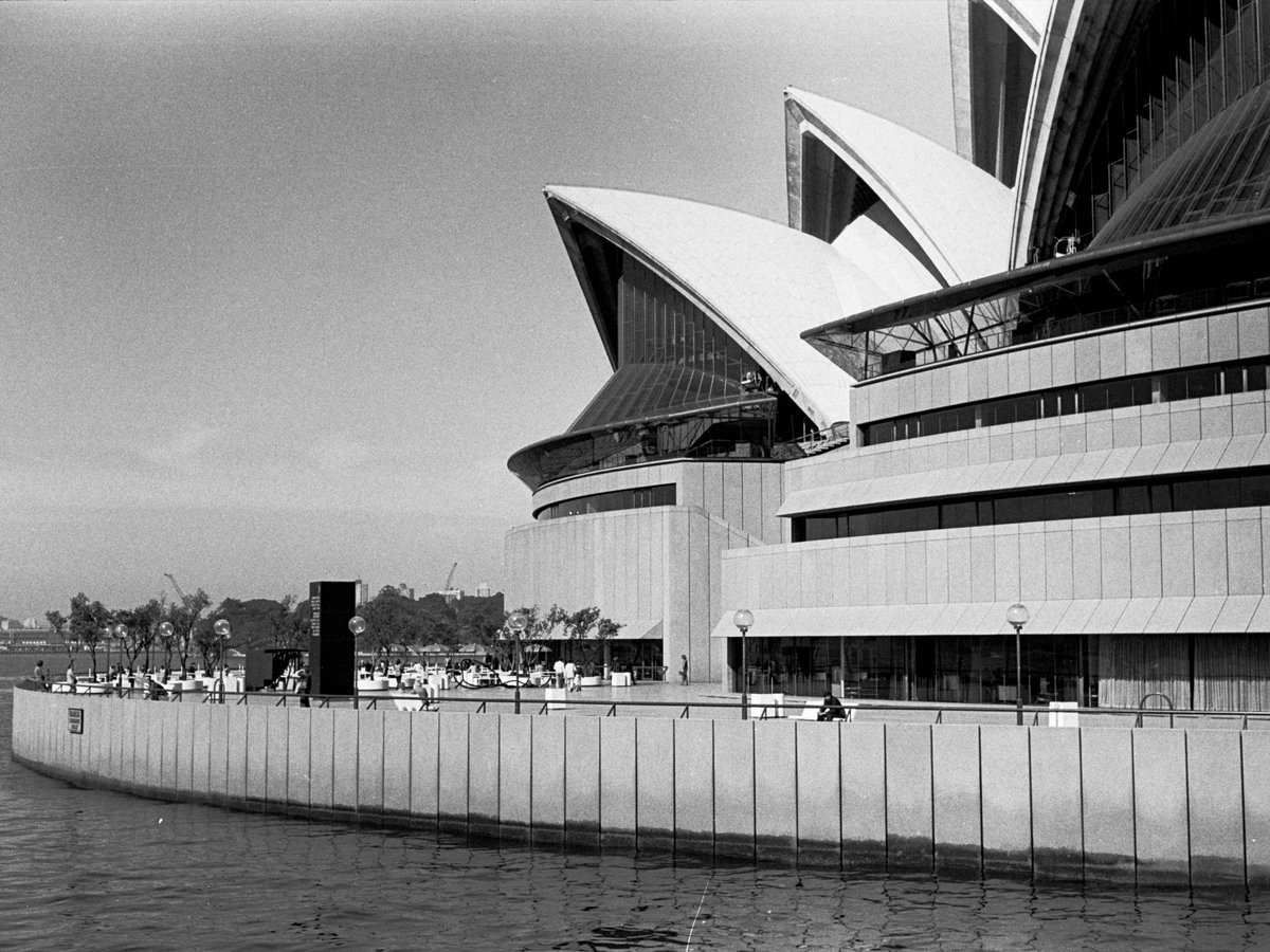 179 Sydney Aug 1976, Sydney city centre