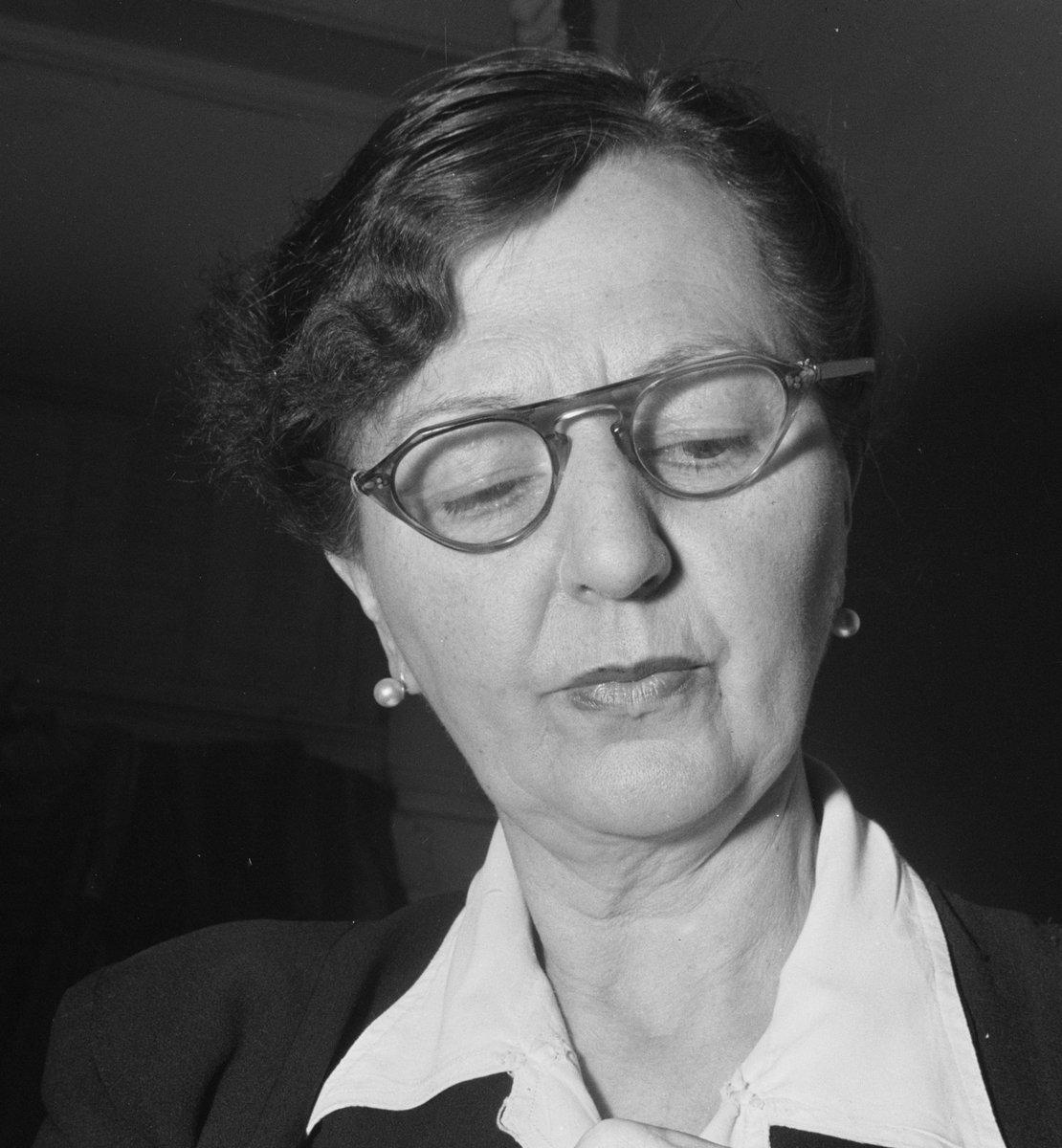 Doris Fitton 1951, Sydney