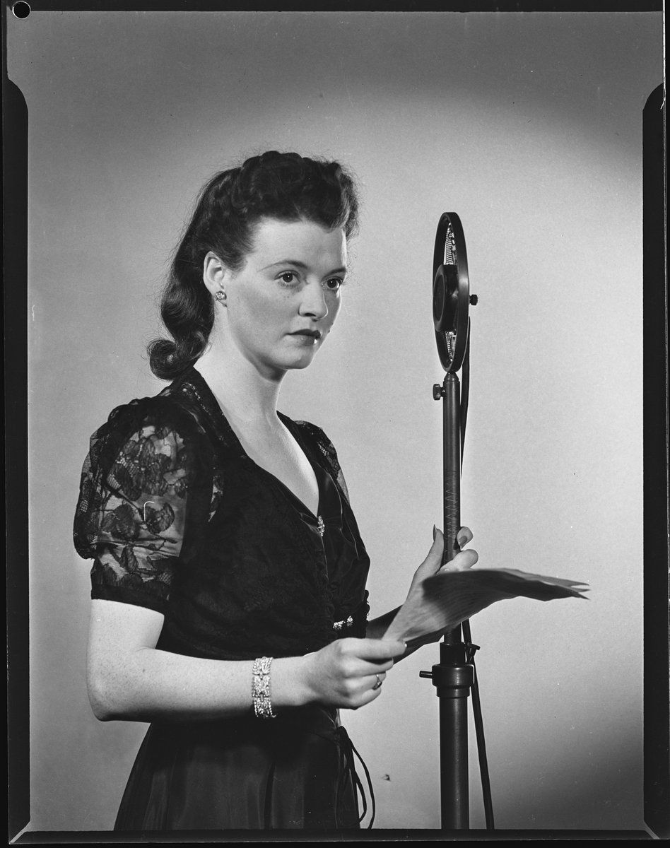 Muriel Steinbeck, Sydney, Australia, 2 April 1941