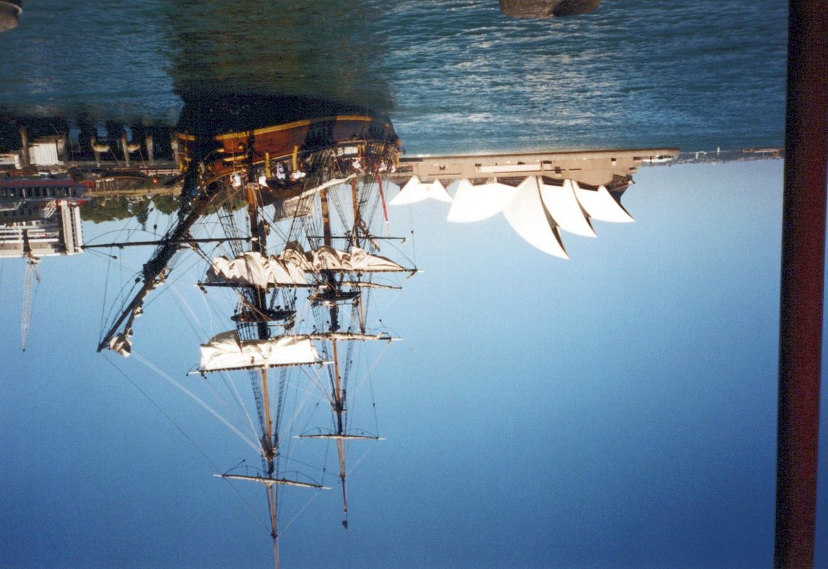 1997-01 Sydney Opera House and Bounty, Sydney city centre