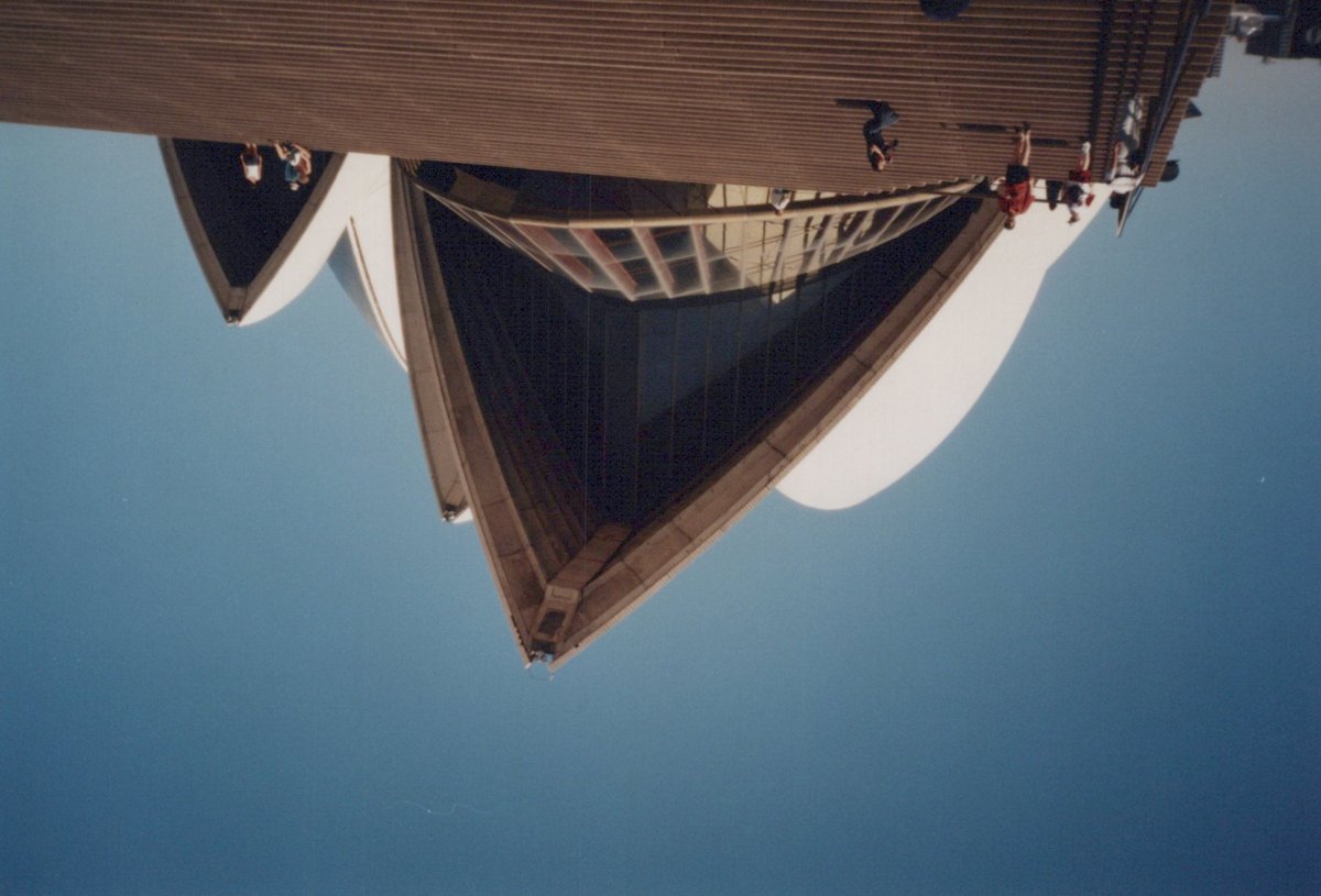 1997-01 Sydney Opera House-front-02, Sydney city centre