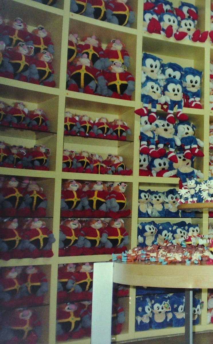 1997-01 Sydney Sega World plushie store