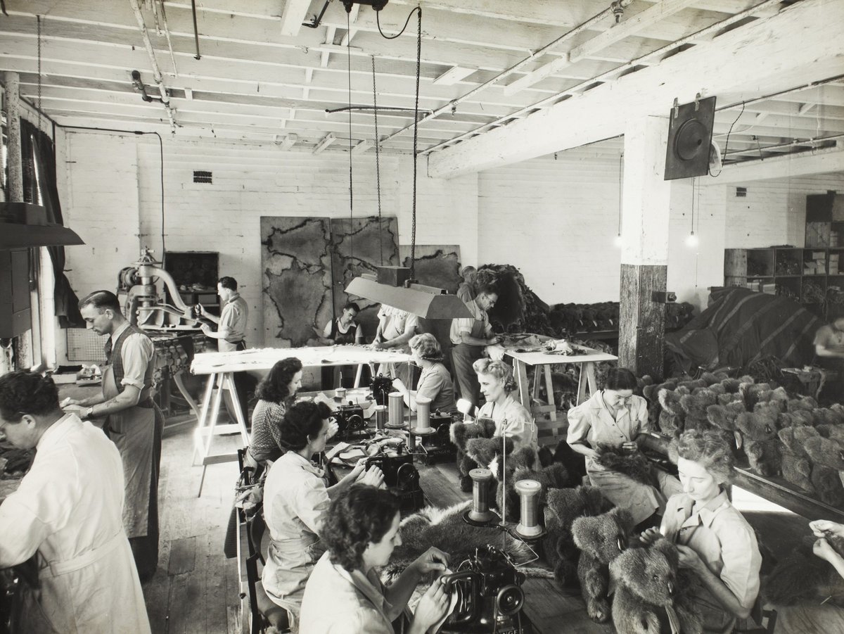 Toy koalas, 1944–45, Sydney