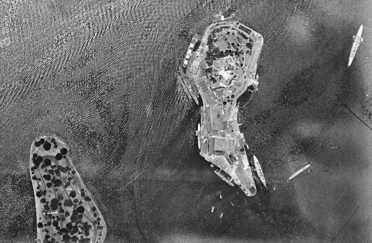 Garden Island aerial 1930, Potts Point (c. 1930)
