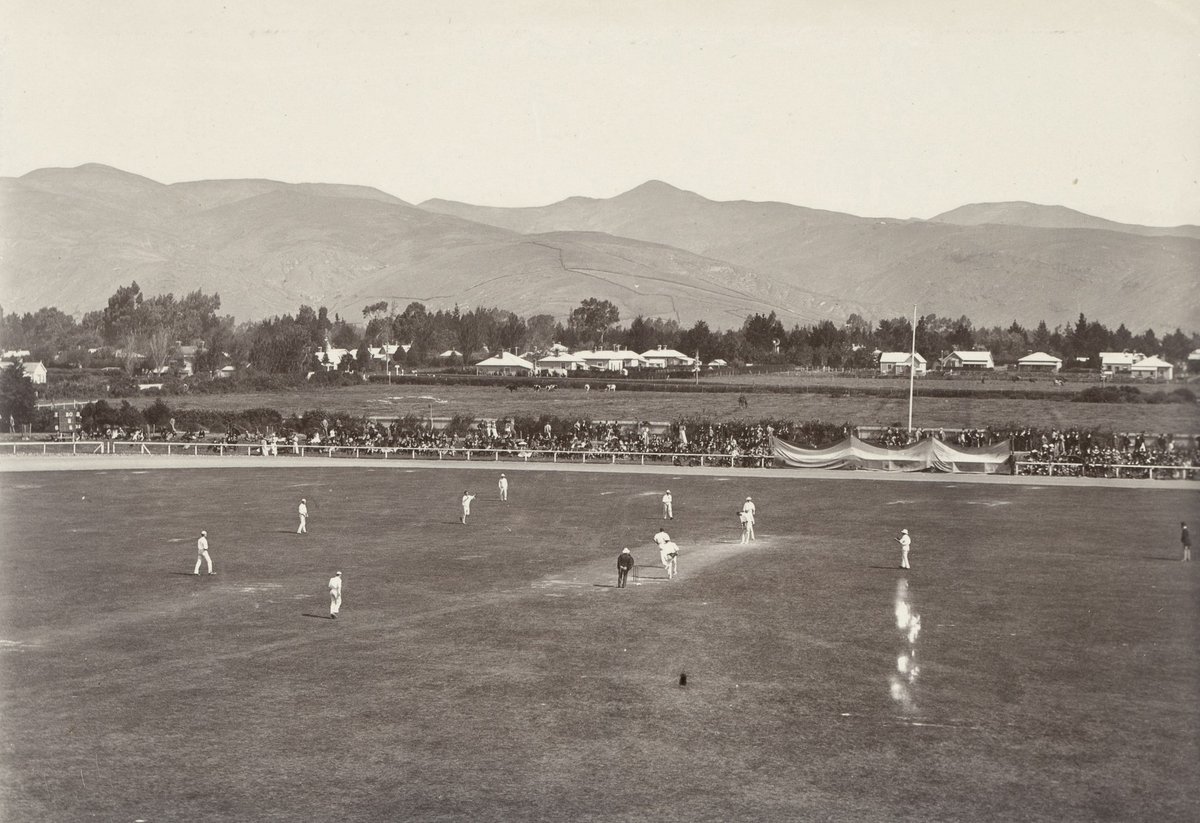 DL PX 135 Cricket 1894 01, Sydney