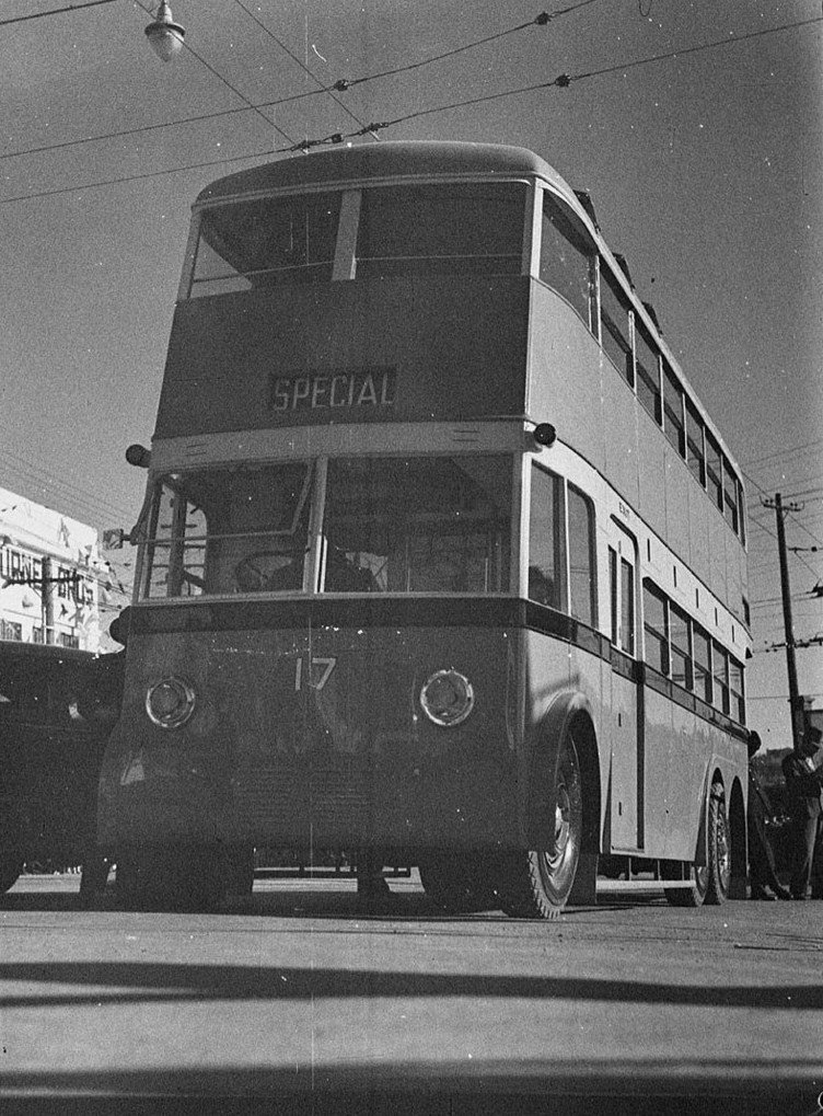 Sydney trolleybus number 17 - 19370703, Kogarah