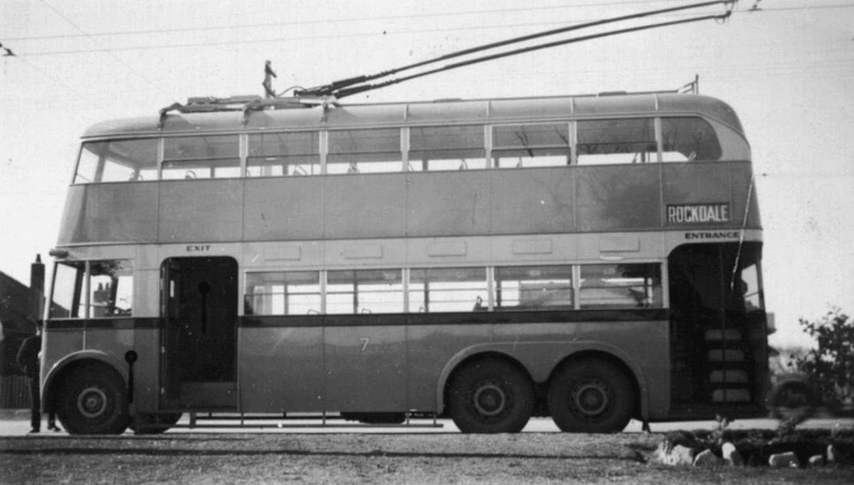 Sydney trolleybus number 7, 1937