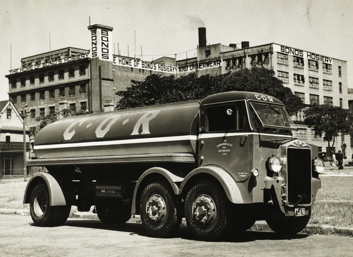 Albion tanker Camperdown (c. 1935)
