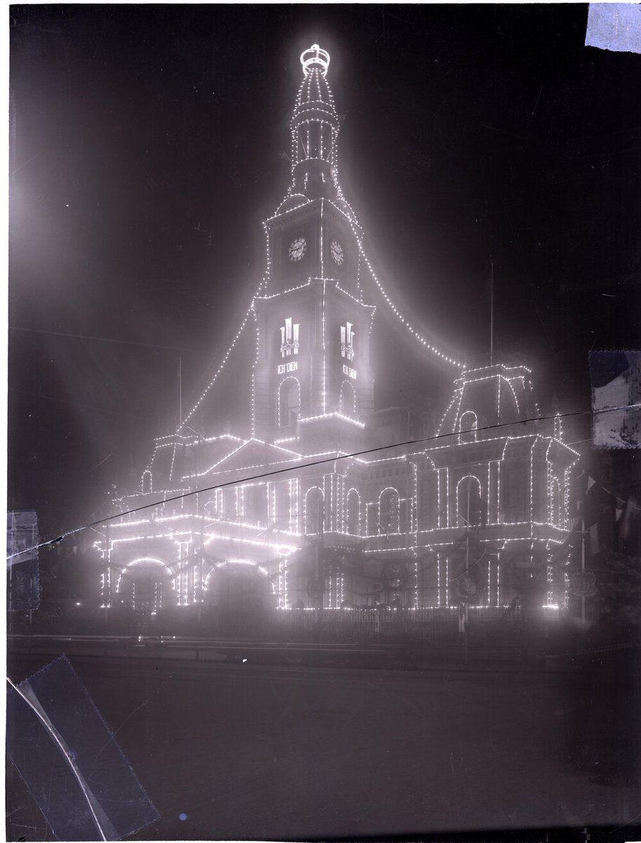 Sydney Town Hall illuminations, 1920 (glass negative), Sydney city centre