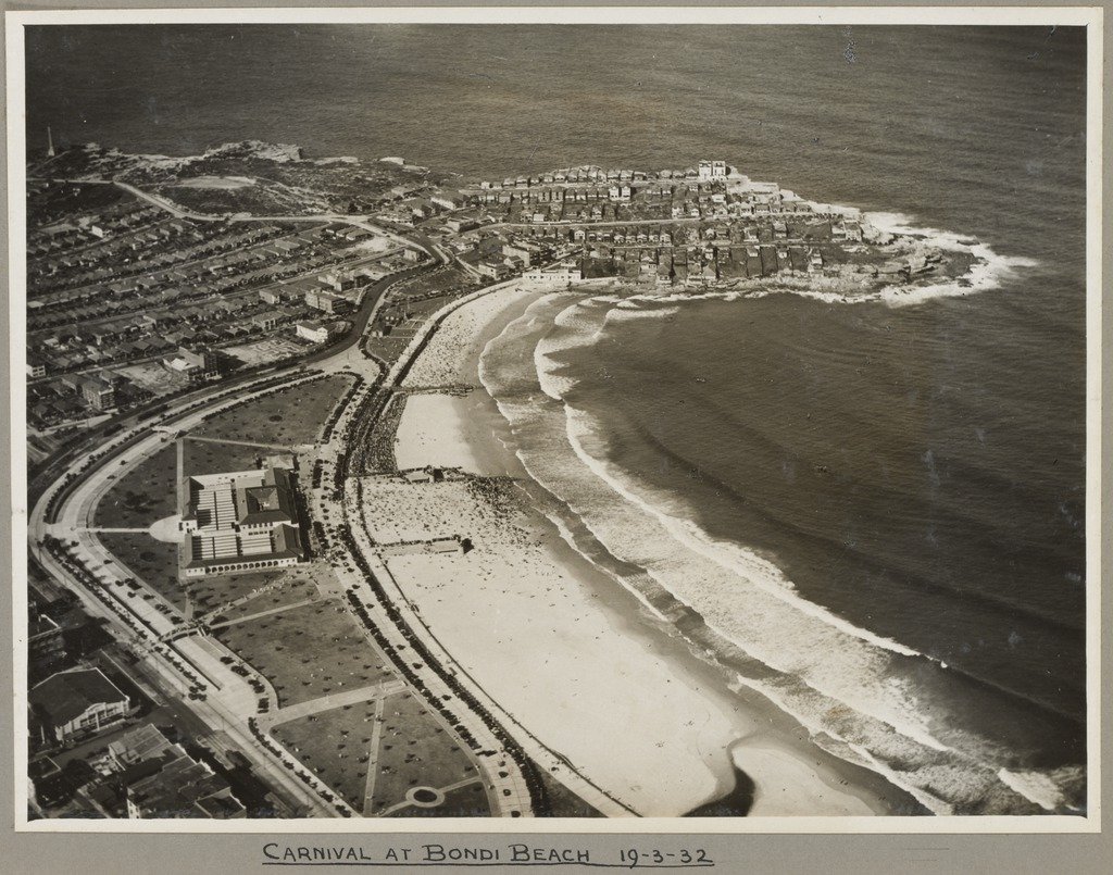 Carnival at Bondi Beach 1932-03-19