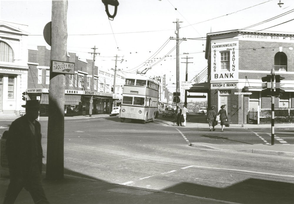 No.15 Trolley bus at the corner of the Princes Highway and Bay St, Rockdale (NSW) (1959)