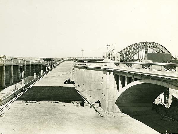 Sydney Harbour Bridge - North Approach Roadway (c. 1931)