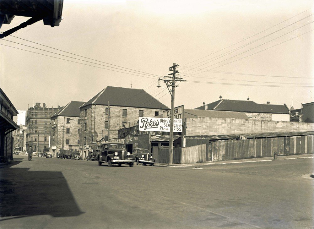 Street view showing the Commissariat Stores building, The Rocks (c. 1939)