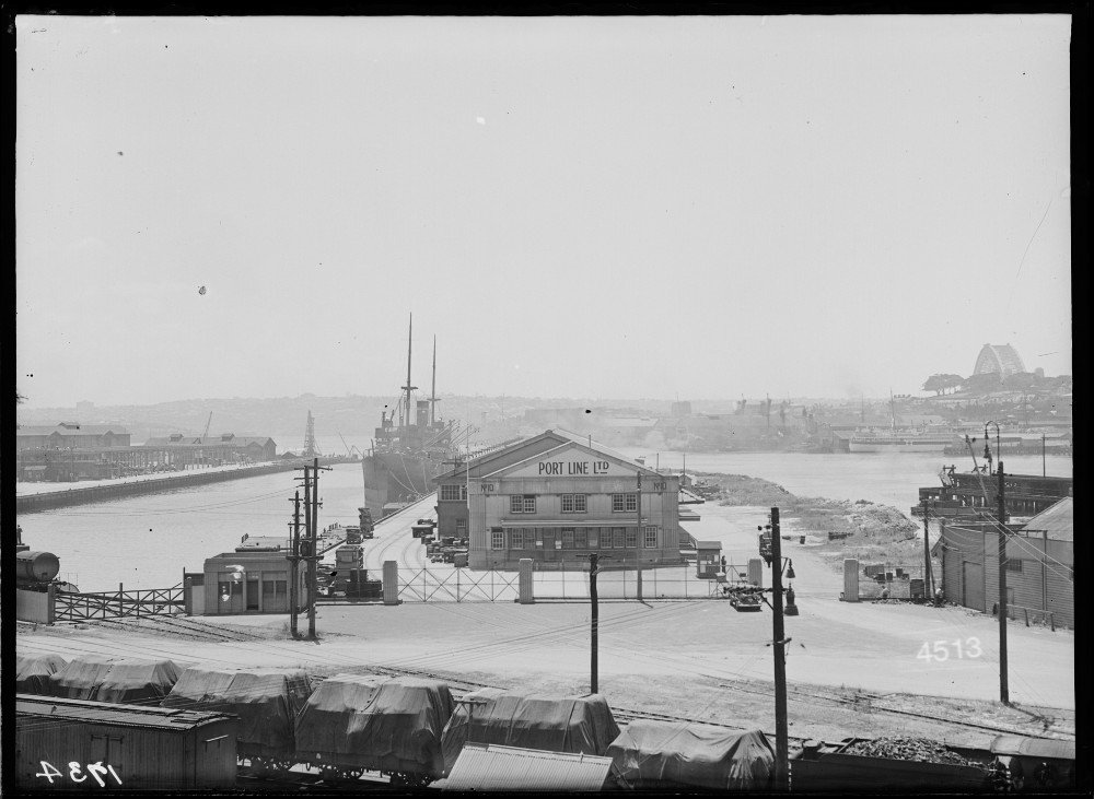 Number 10 wharf Jones Bay c.1946, Sydney Harbour (c. 1946)