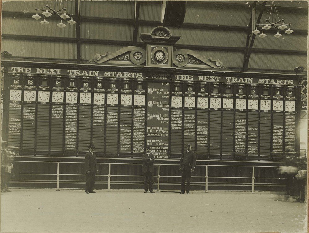 The train departures indicator at Central Railway Station, Sydney, Haymarket (c. 1906)