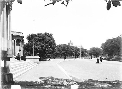 The Drive at the Domain, c.1908, Sydney (c. 1908)
