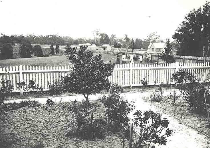Gatehouse - Valley Heights Railway Station, 1878, Sydney (c. 1878)