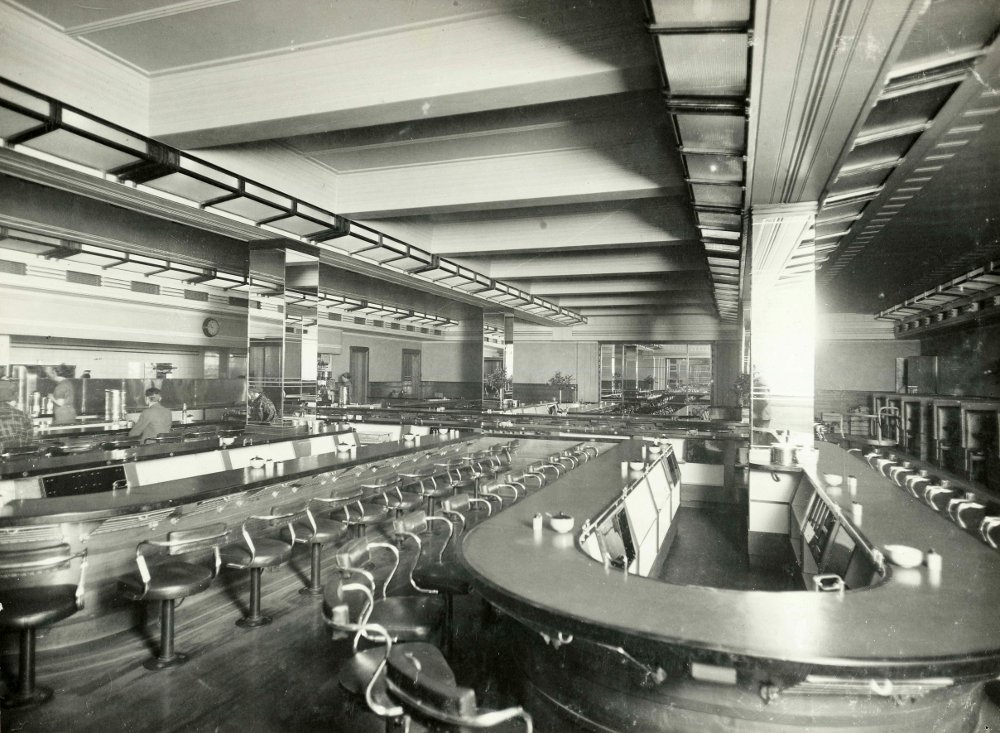 Wynyard Railway Refreshment Room, 1936, Sydney city centre