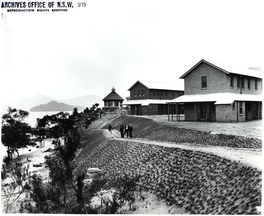 Buildings on Peat Island, Hawkesbury River (c. 1911)