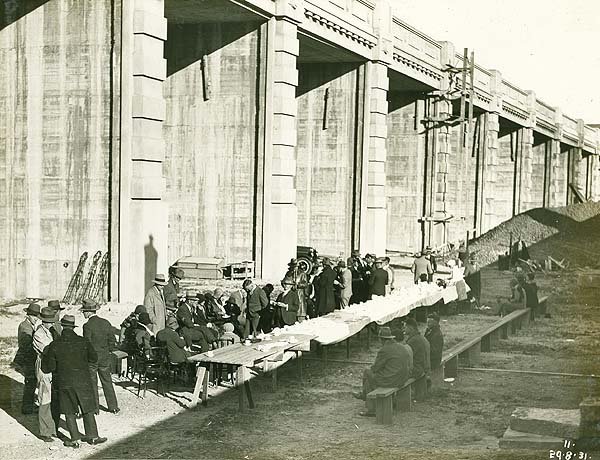 Sydney Harbour Bridge - tree planting ceremony (c. 1931)