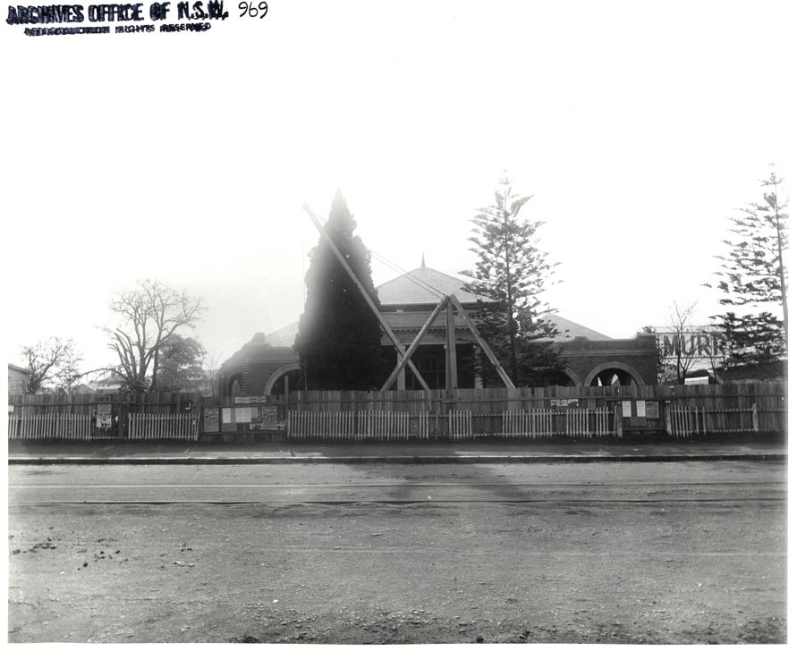 Parramatta Court House - under construction (1885)
