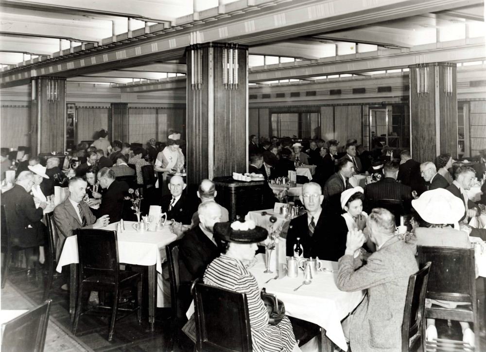 Dining room at Wynyard Station, 1946, Sydney city centre