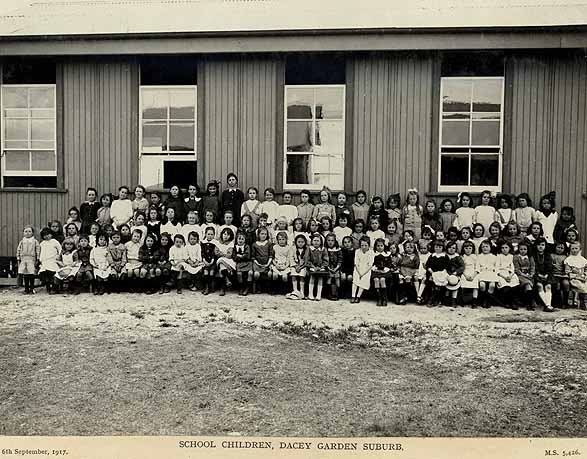 Daceyville schoolchildren, 1917