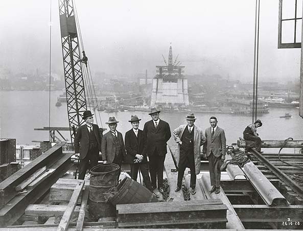 Inspecting the construction of the Sydney Harbour Bridge (1928)